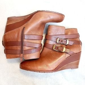 Sofft Brown Leather Wedge Ankle Boots Size